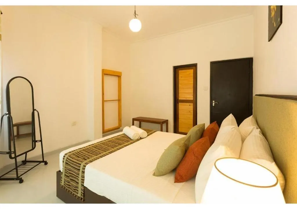 New Kandy Salido Resort Tennekumbura 0*,